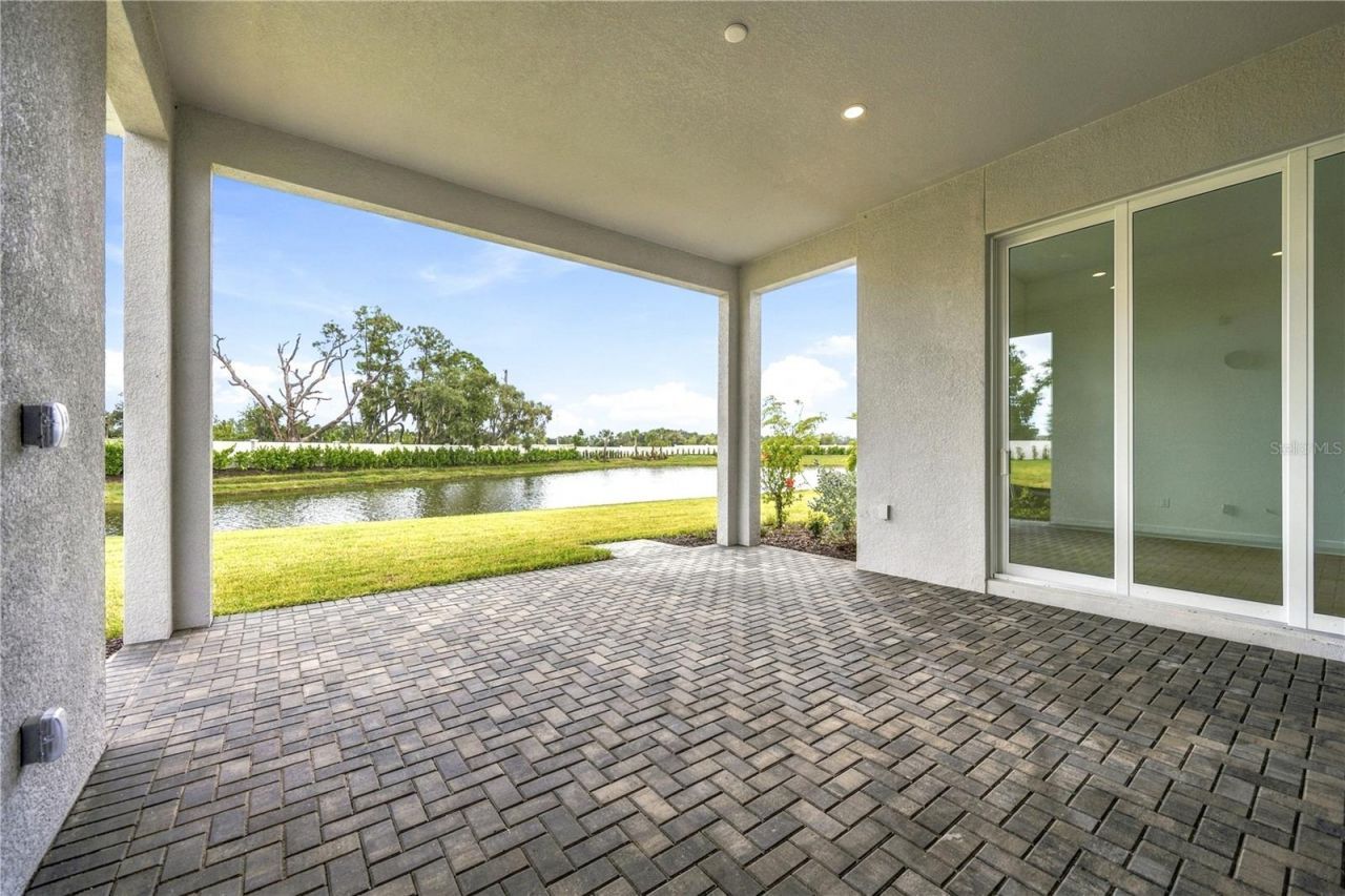 17805 Palmiste Drive, Bradenton, FL 34202 Photo