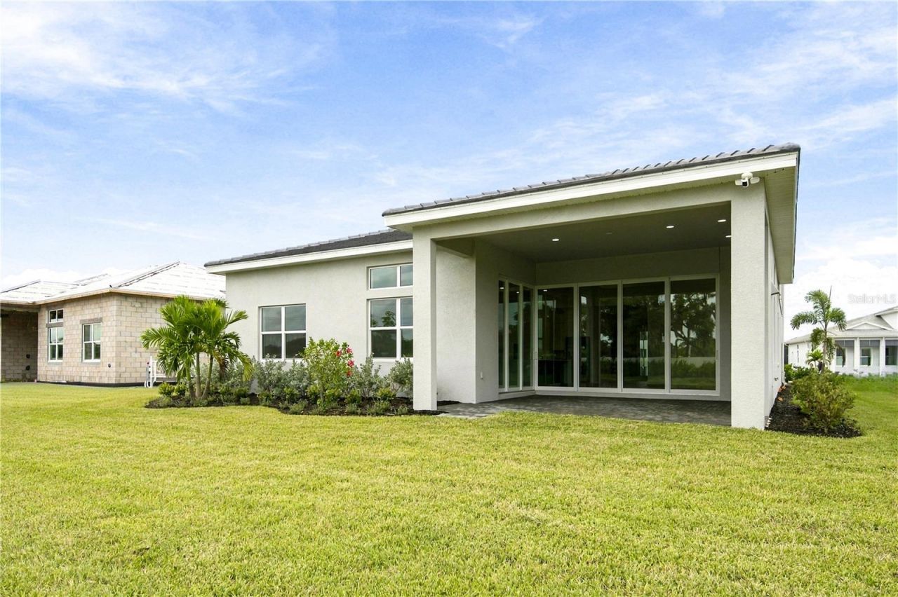 17805 Palmiste Drive, Bradenton, FL 34202 Photo