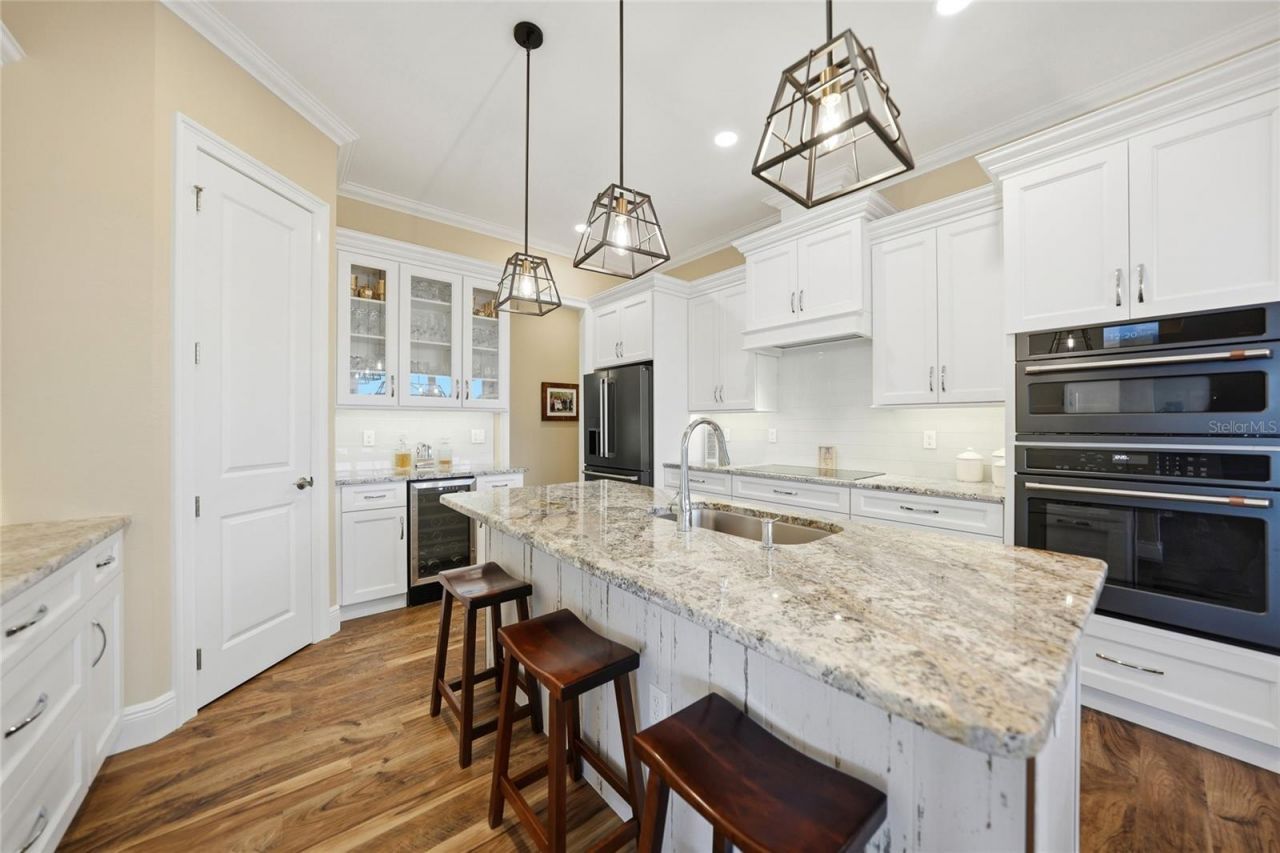 9240 Pine Cove Drive, Englewood, FL 34224 Photo