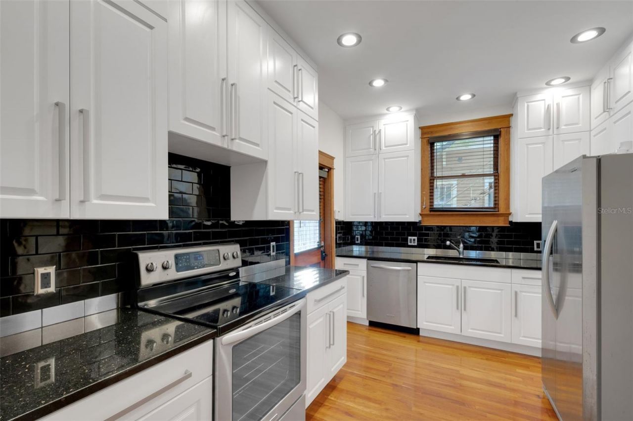 716 E Lime Street , Lakeland, FL 33801 Photo