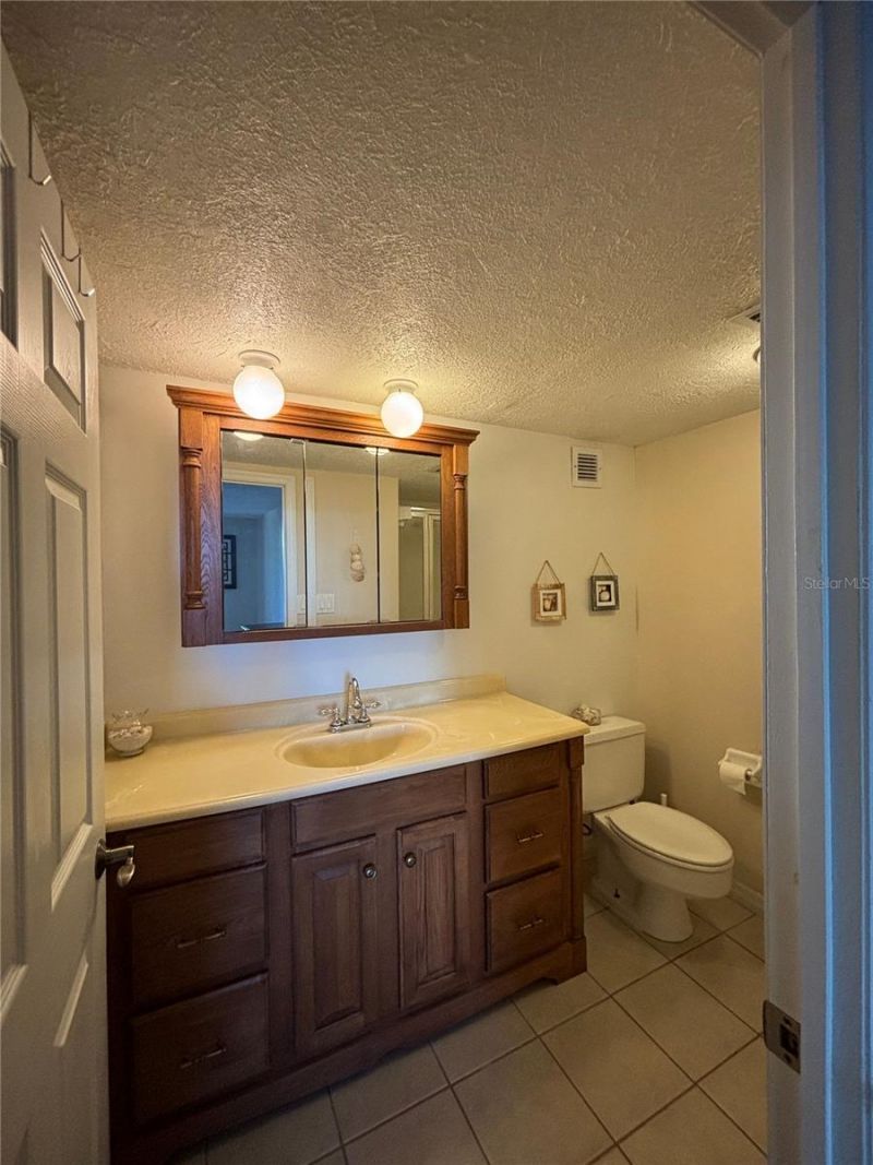4822 Ocean Boulevard, Unit 3D, Sarasota, FL 34242 Photo