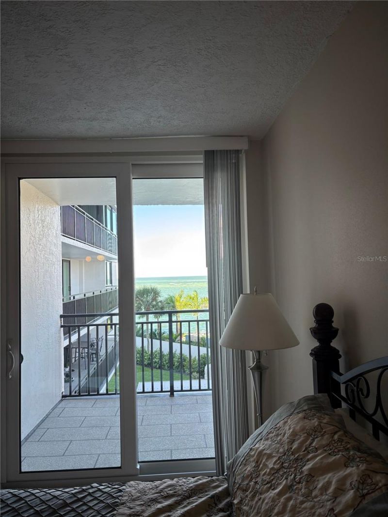 4822 Ocean Boulevard, Unit 3D, Sarasota, FL 34242 Photo