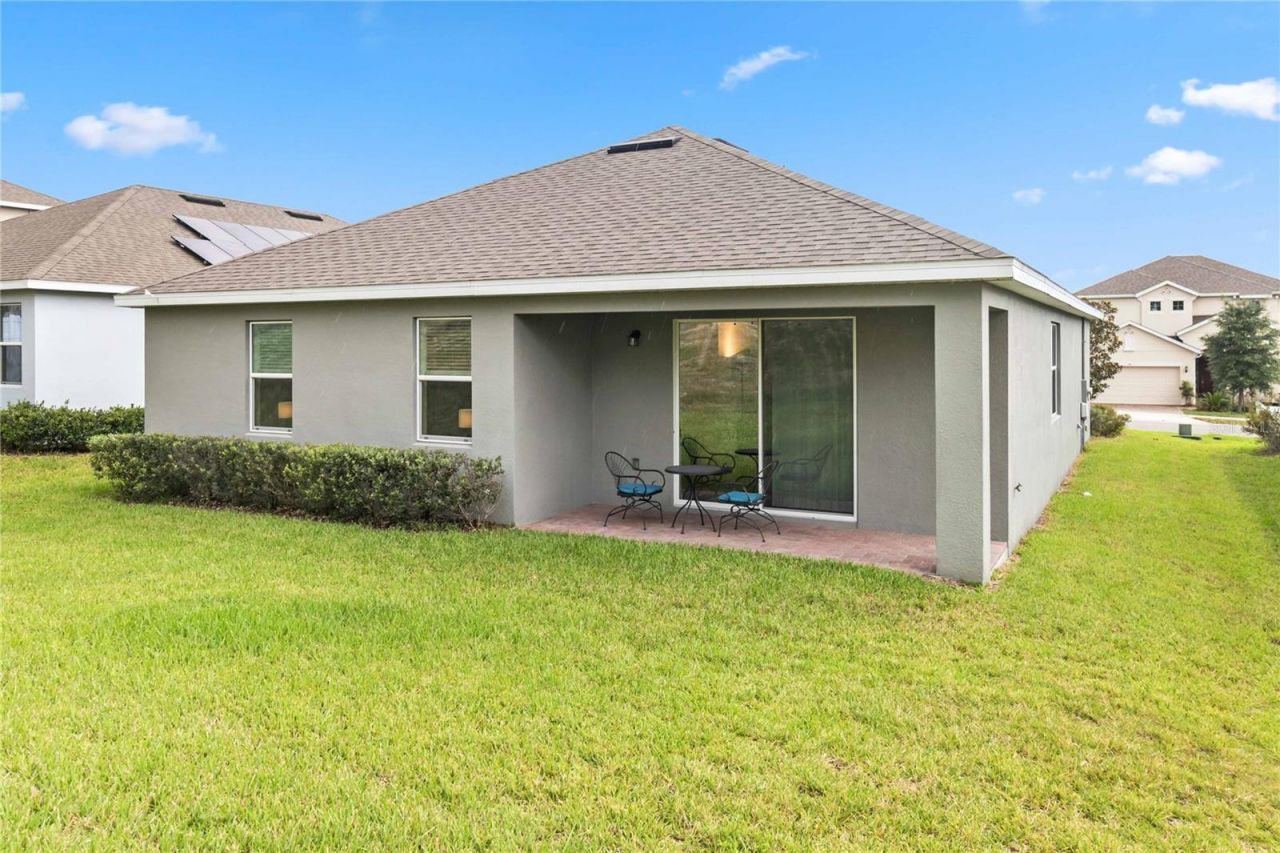 413 Sapphire Drive , Davenport, FL 33837 Photo