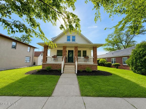205 Vine Street , Archbold, OH 43502