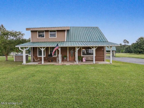 6270 Lower Bay Road, Bay Saint Louis, MS 39520