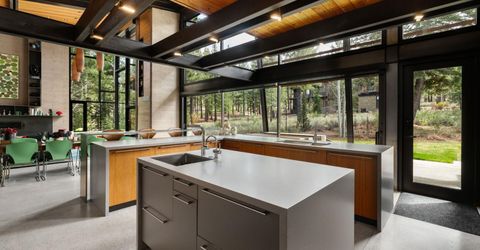 9612 Dunsmuir Way, Truckee, CA 96161 Photo
