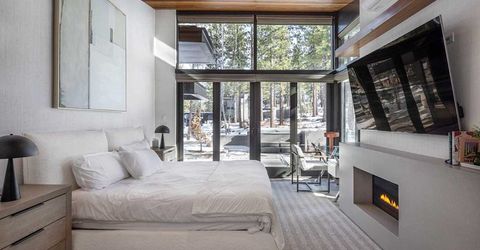 2606 Elsinore Court, Truckee, CA 96161 Photo