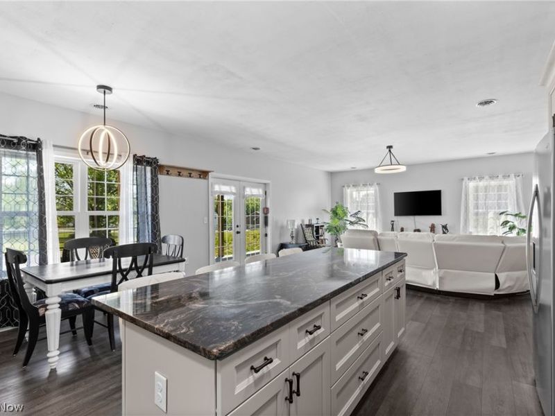 110 Carlisle Avenue, Mingo Junction, OH 43938 Photo 9