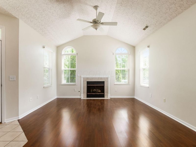 4111 Aumbrey Court, Unit 35, New Albany, OH 43054 Photo 5