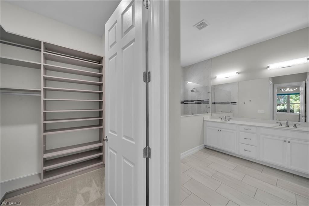 8741 Westwood Oaks Pl, Fort Myers, FL 33908 Photo