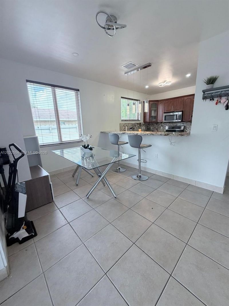 1670 NW 73rd St, Miami, FL 33147 Photo