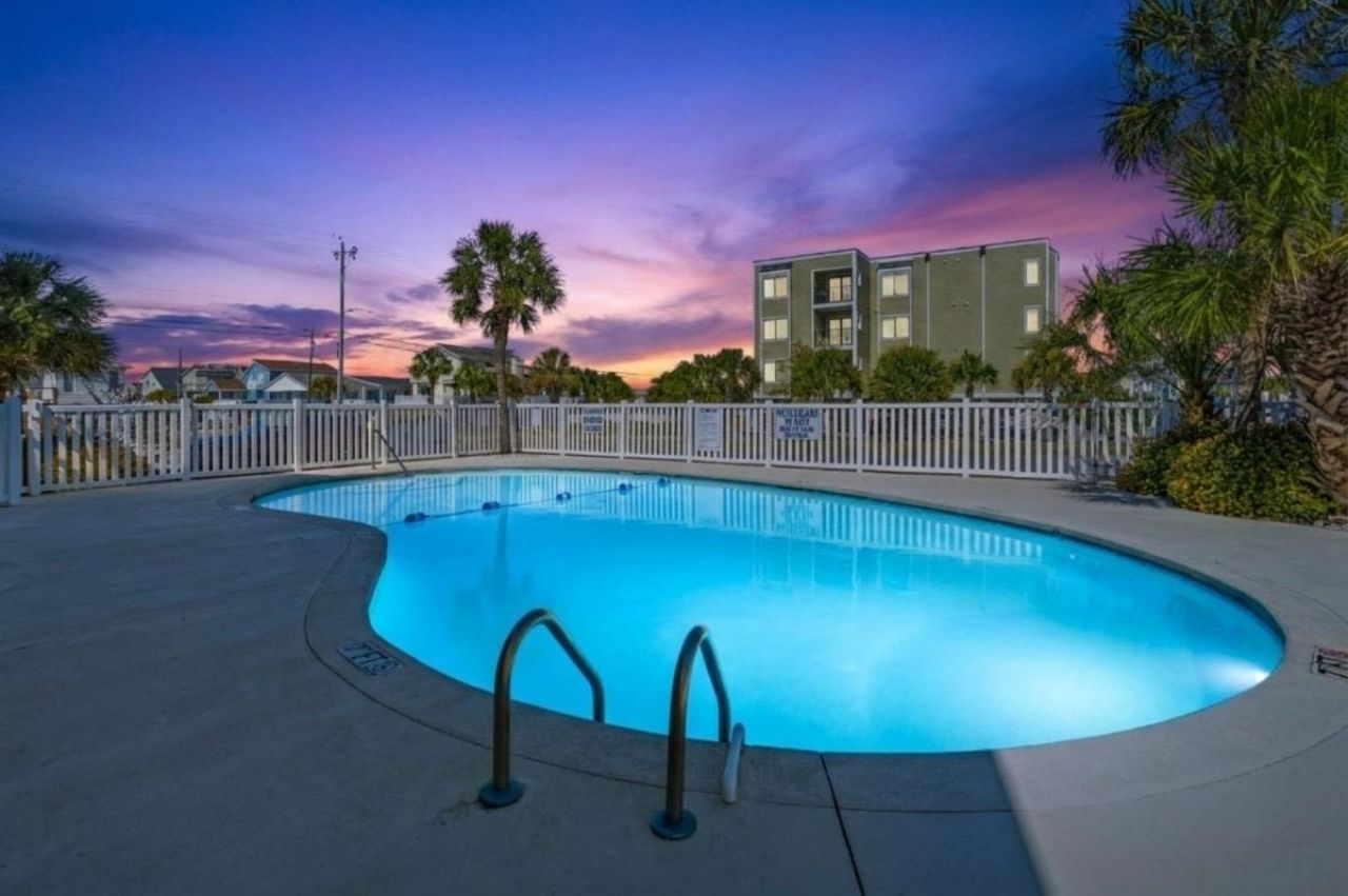 4801 North Ocean Blvd.  Photo 18