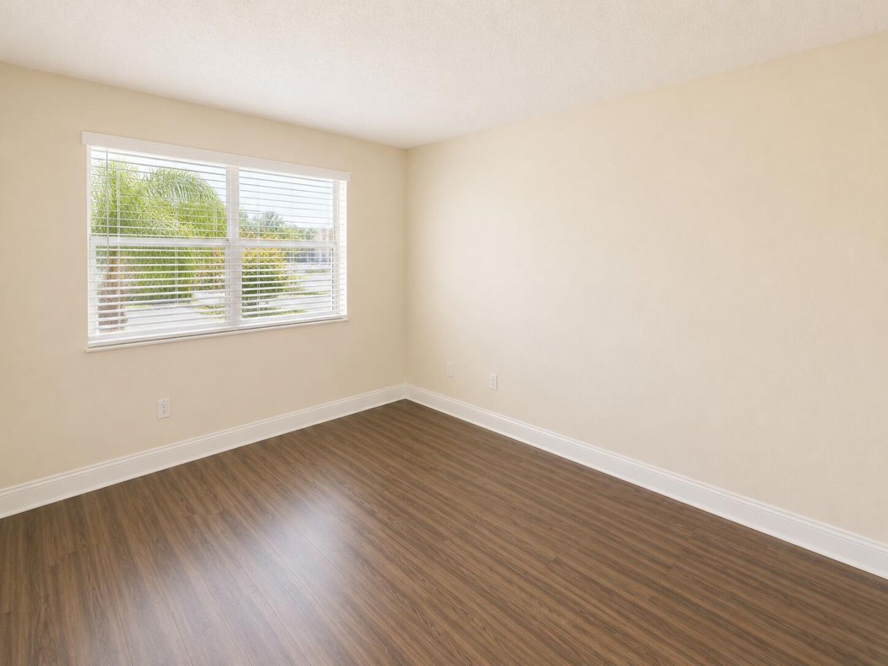 4205 N University Drive, Unit 106, Sunrise, FL 33351 Photo