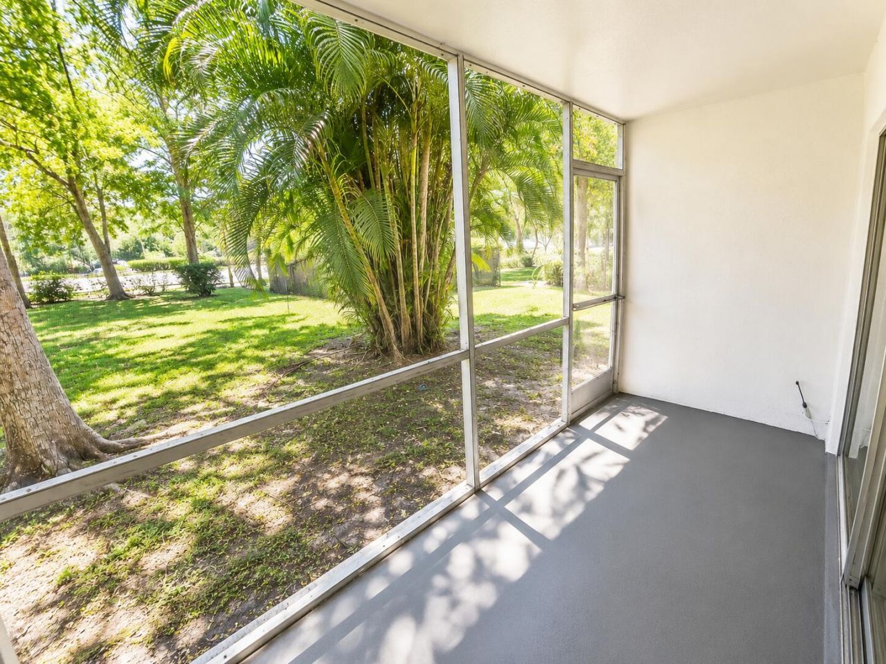4205 N University Drive, Unit 106, Sunrise, FL 33351 Photo