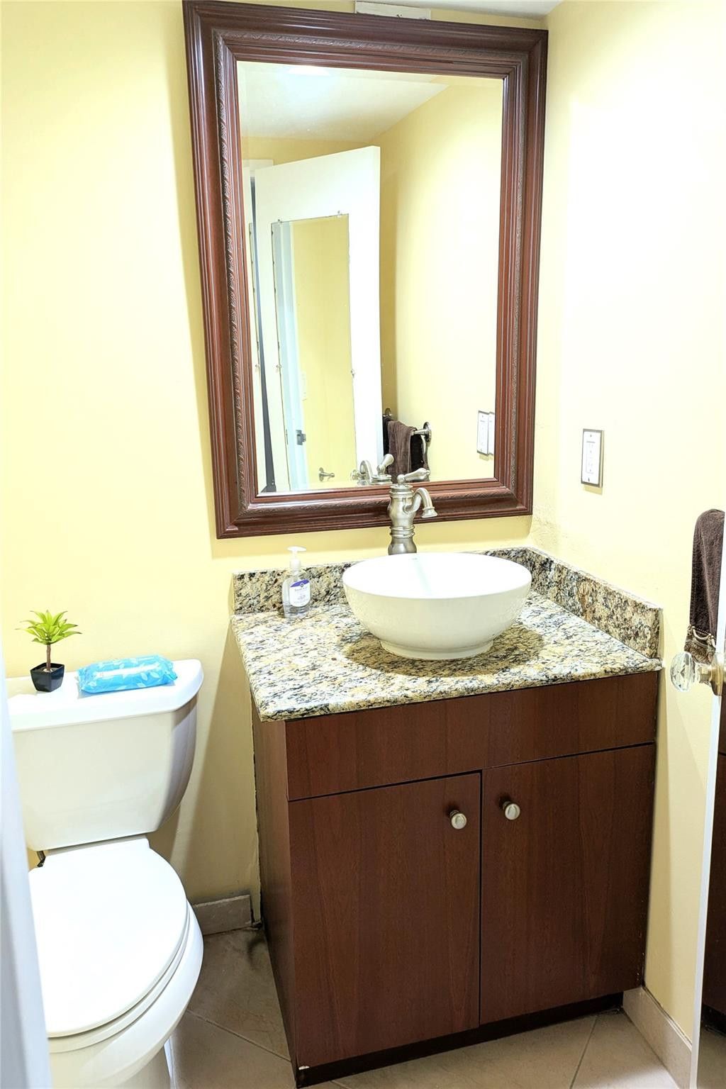4250 Galt Ocean Drive, Unit 4d, Fort Lauderdale, FL 33308 Photo