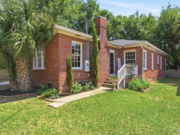1420 N Davis Hwy, Pensacola, FL 32503
