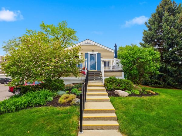 41728 Onaway Drive, Northville, MI 48167