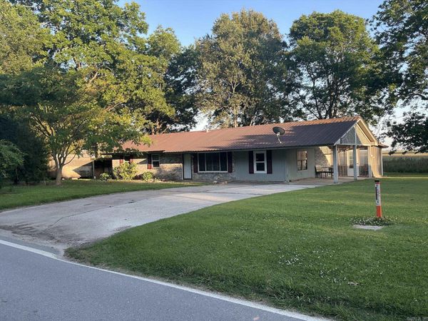 207 E Hwy 60 , Portland, AR 71663