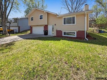 749 W Leon Drive , Lincoln, NE 68521