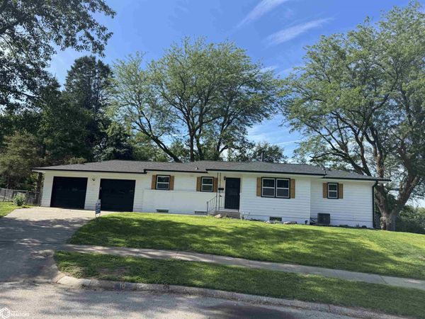 10 Fair Ridge, Atlantic, IA 50022