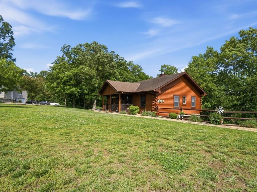 Property Image 4