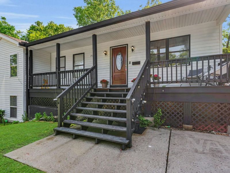2428 Kremer Avenue, Cincinnati, OH 45225 Photo 2