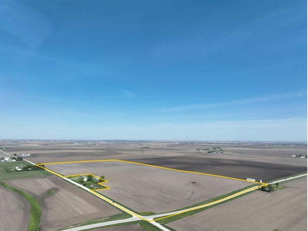 US-218 & 56th St. , Dysart, IA 52224