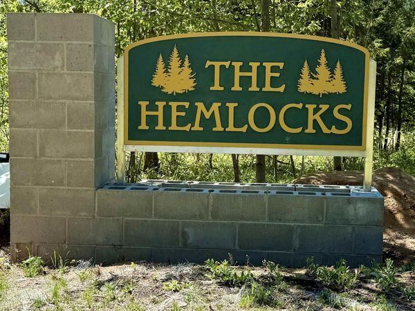 8787 Hemlock Hill Drive, Traverse City, MI 49685