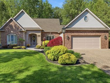 3449 Woodlands Circle, Macedon, NY 14502