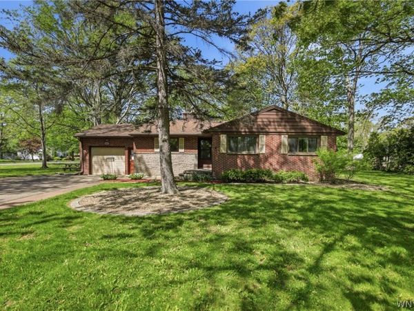5056 Bronson Drive , Lewiston, NY 14092
