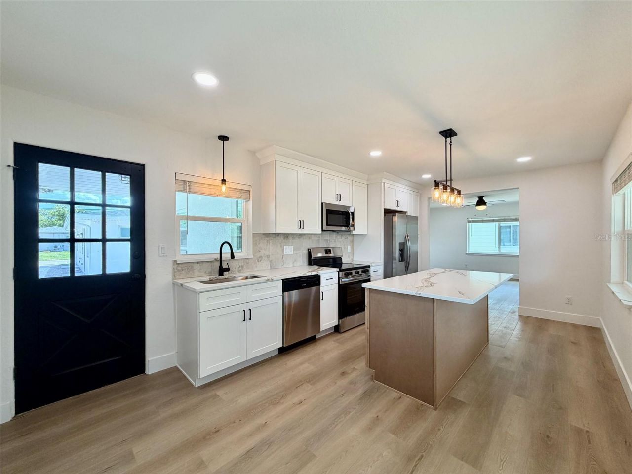 2844 30th Avenue N, Saint Petersburg, FL 33713 Photo