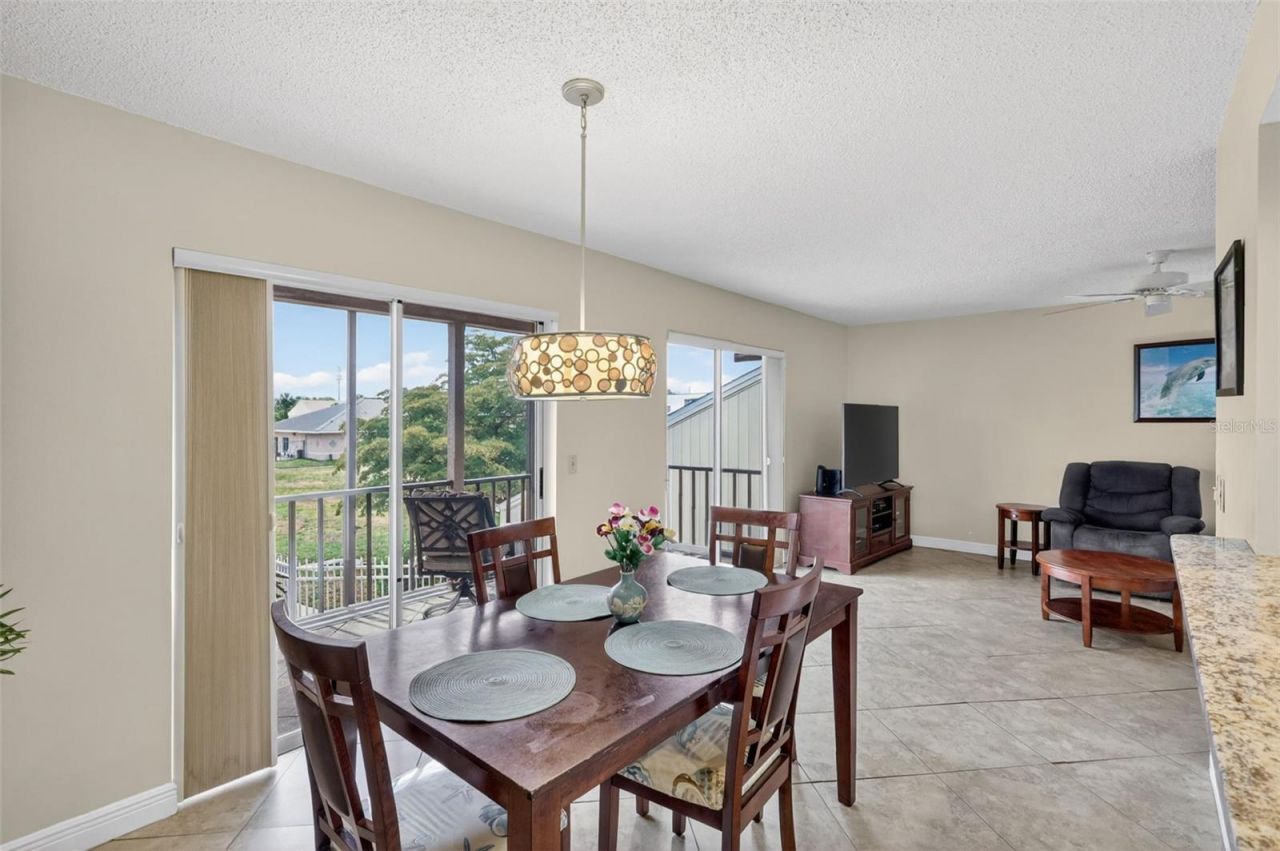 6146 7th Avenue W, Unit 6146, Bradenton, FL 34209 Photo