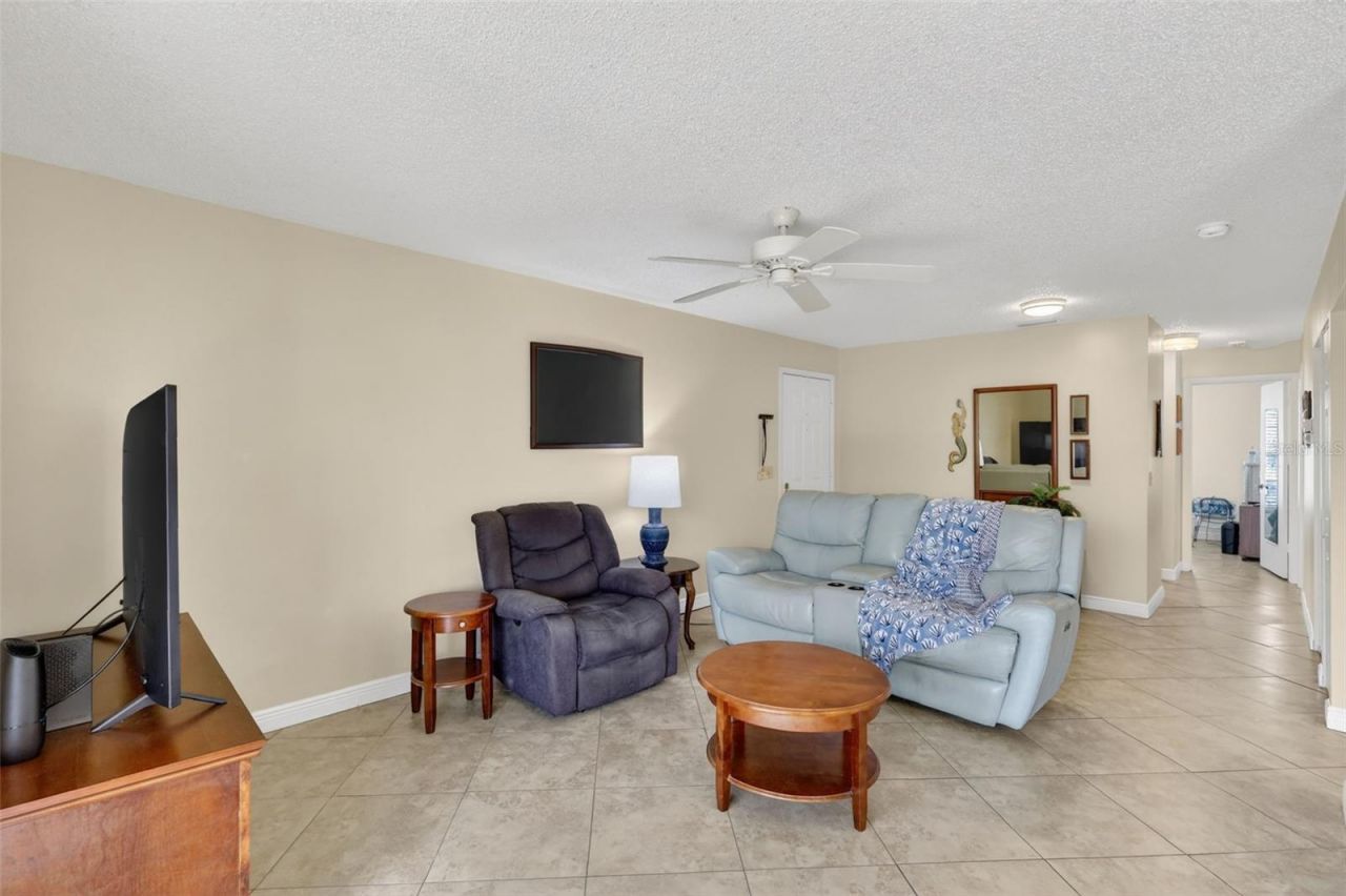 6146 7th Avenue W, Unit 6146, Bradenton, FL 34209 Photo