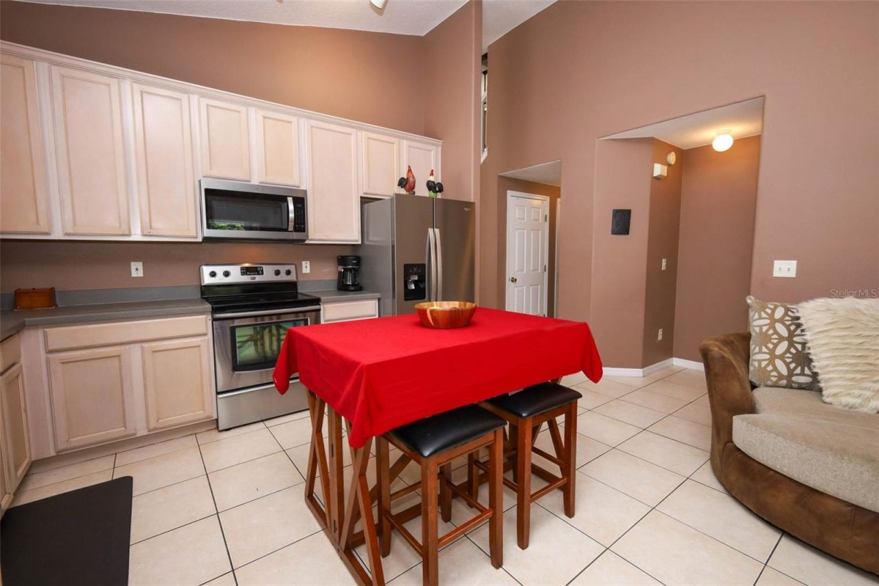 411 Lynn Street, Oviedo, FL 32765 Photo