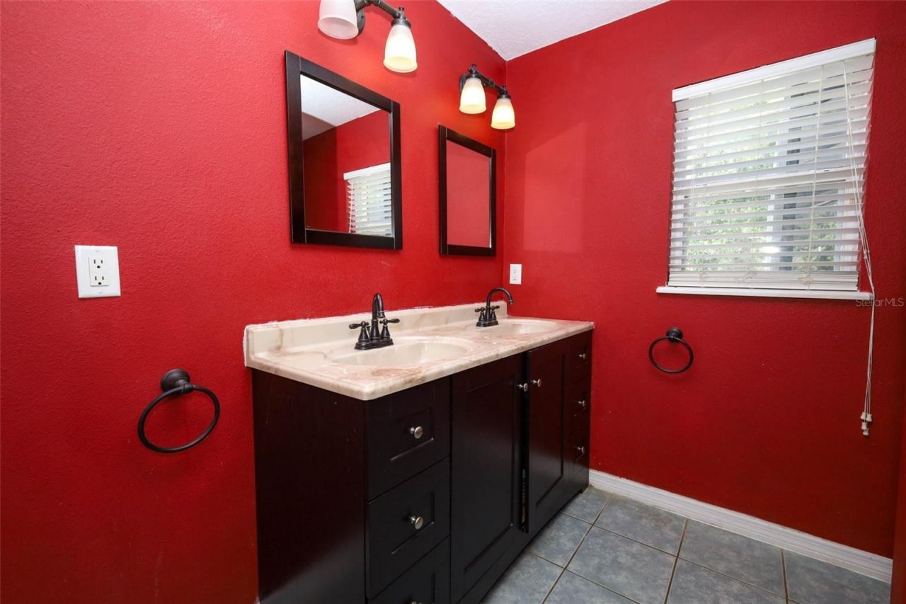 411 Lynn Street, Oviedo, FL 32765 Photo
