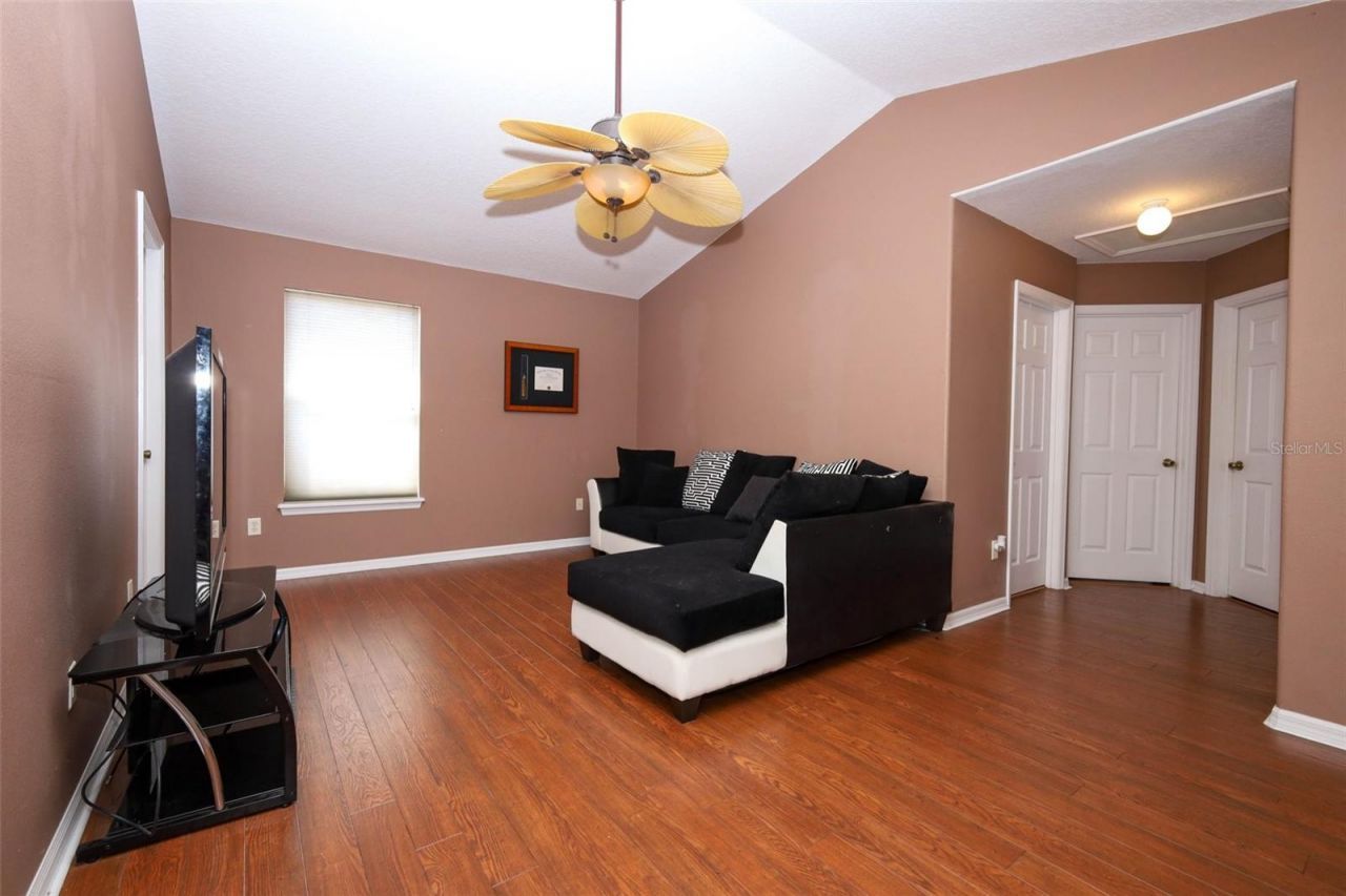 411 Lynn Street, Oviedo, FL 32765 Photo