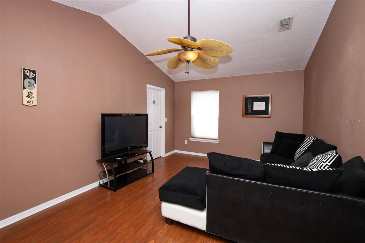 411 Lynn Street, Oviedo, FL 32765 Photo