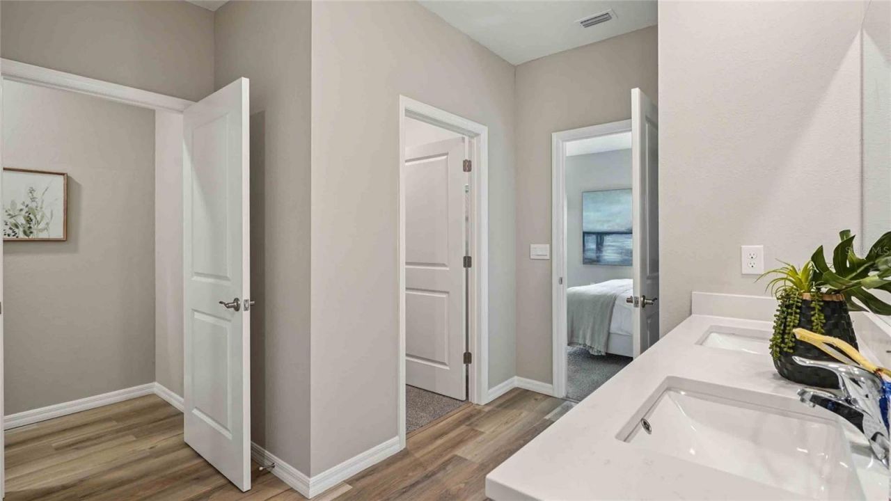 17026 NW 180th Terrace , Alachua, FL 32615 Photo