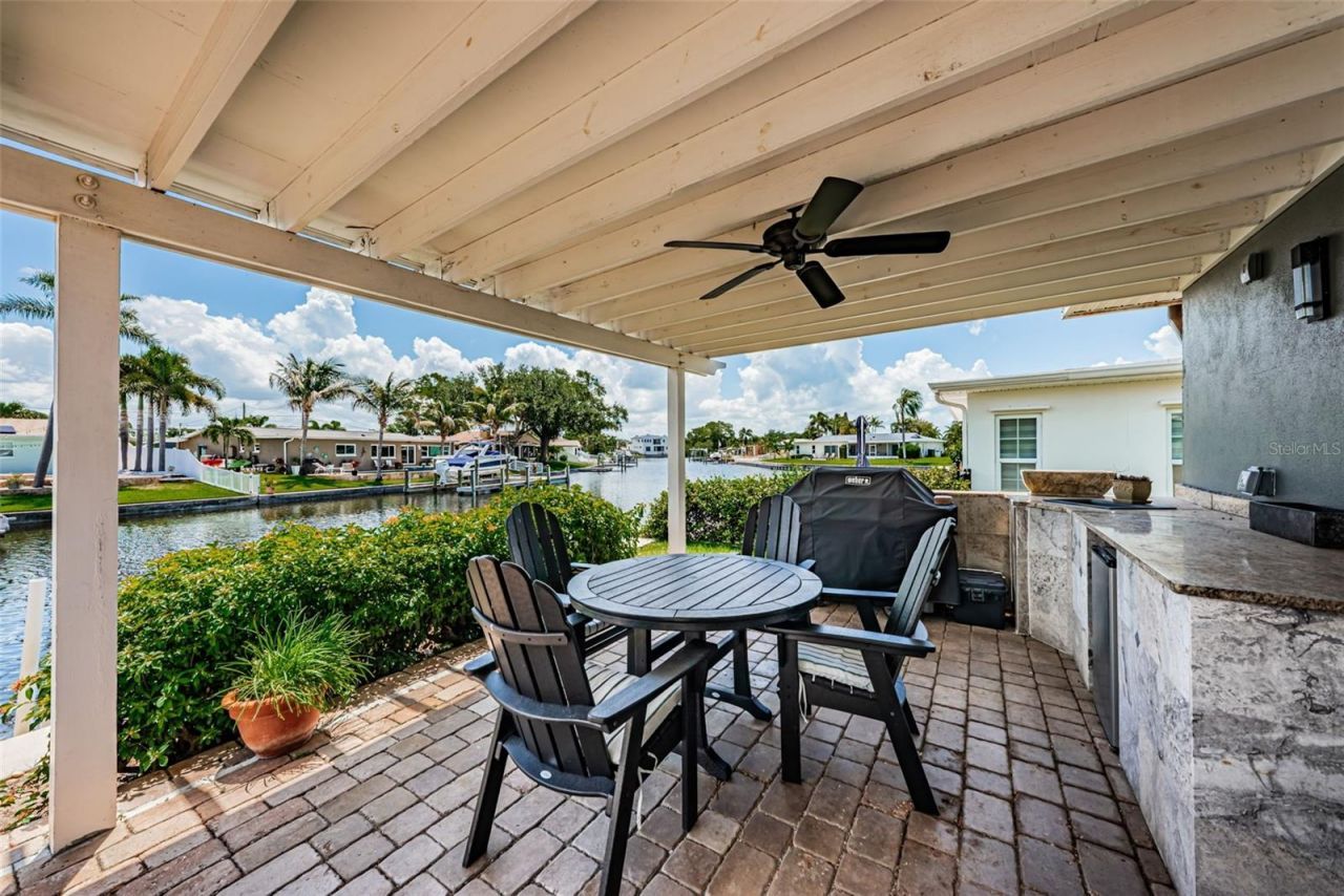 1496 49th Avenue Ne, Saint Petersburg, FL 33703 Photo