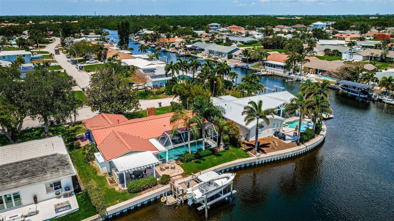 1496 49th Avenue Ne, Saint Petersburg, FL 33703 Photo