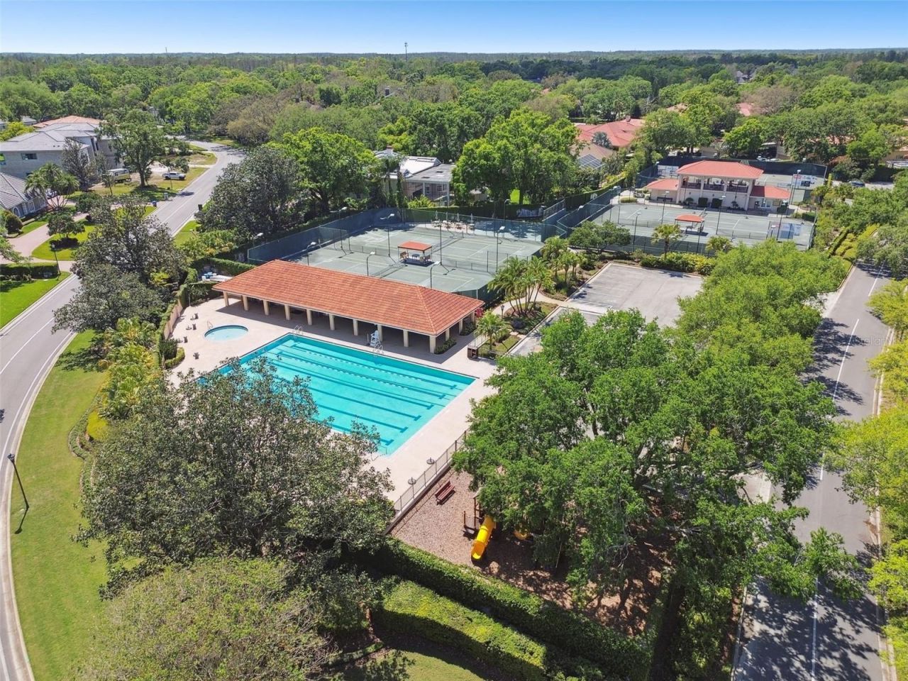 816 Taray De Avila, Tampa, FL 33613 Photo