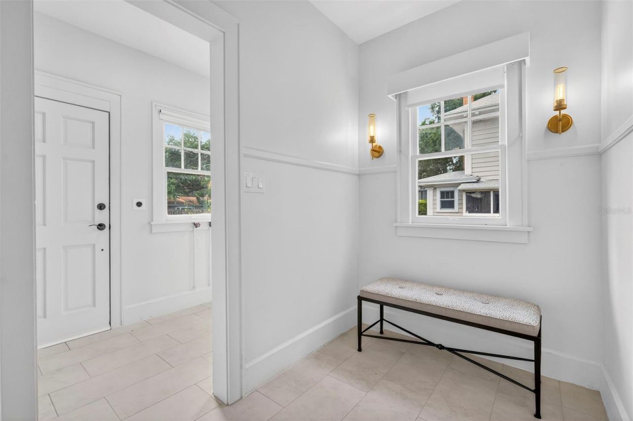 7602 Dartmouth Avenue N, Saint Petersburg, FL 33710 Photo