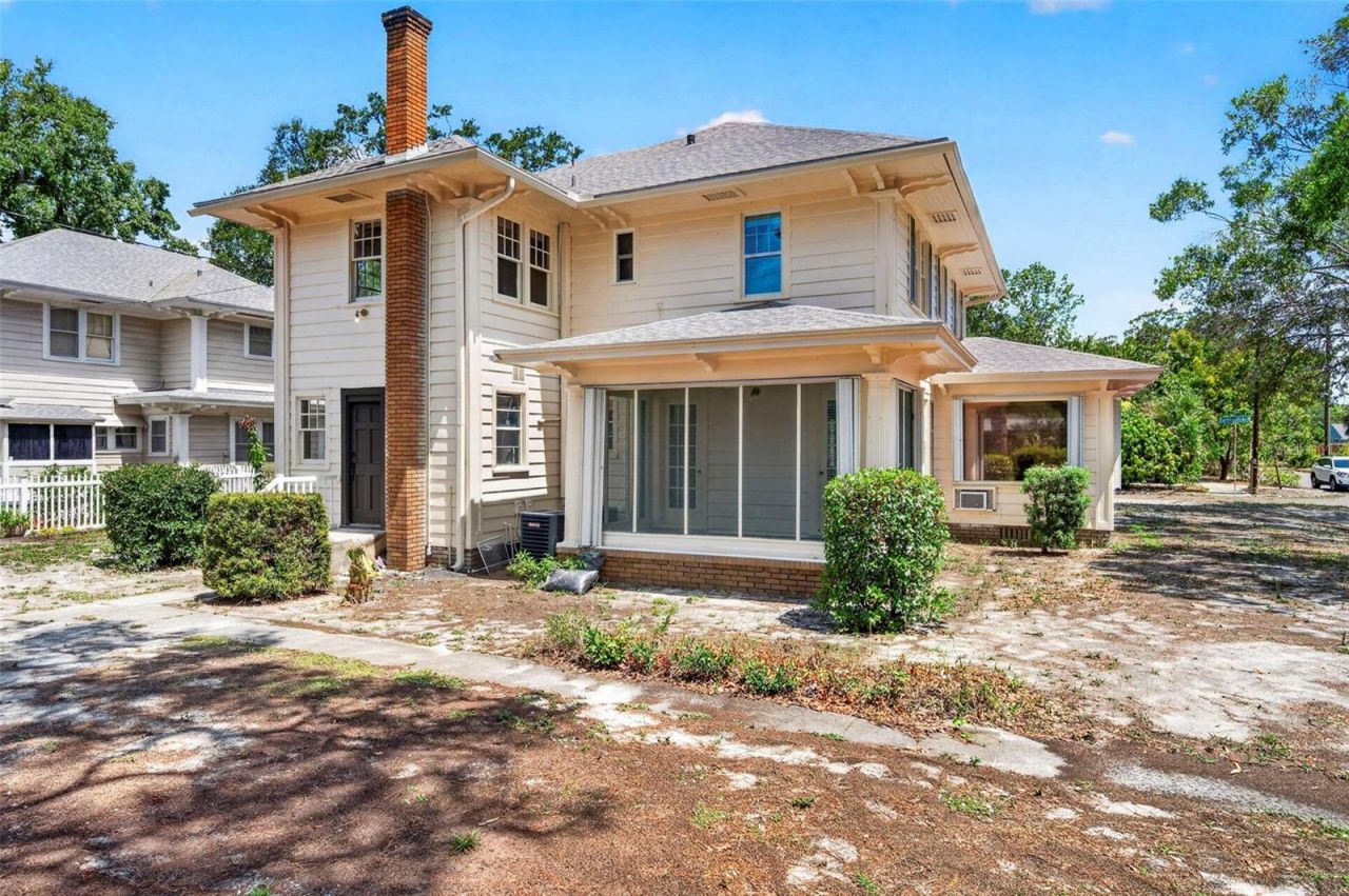 7602 Dartmouth Avenue N, Saint Petersburg, FL 33710 Photo