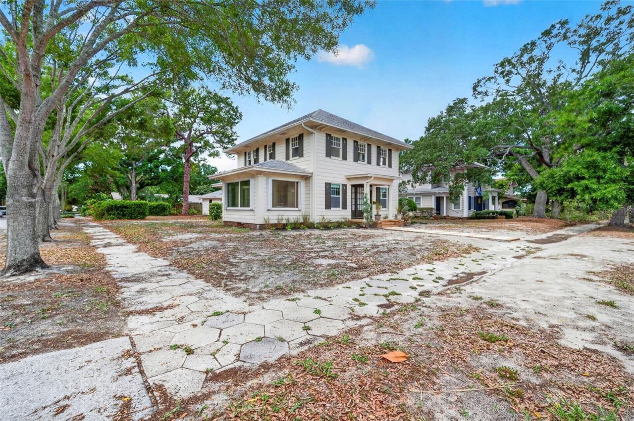 7602 Dartmouth Avenue N, Saint Petersburg, FL 33710 Photo