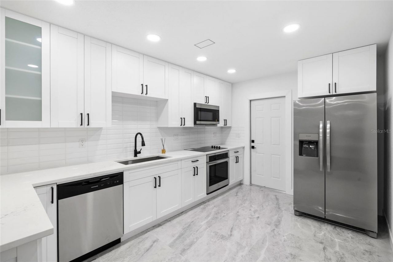 4513 S Hesperides Street, Tampa, FL 33611 Photo