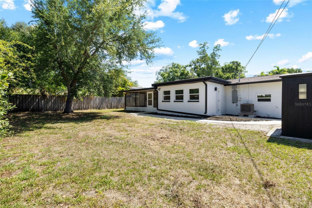 4513 S Hesperides Street, Tampa, FL 33611 Photo