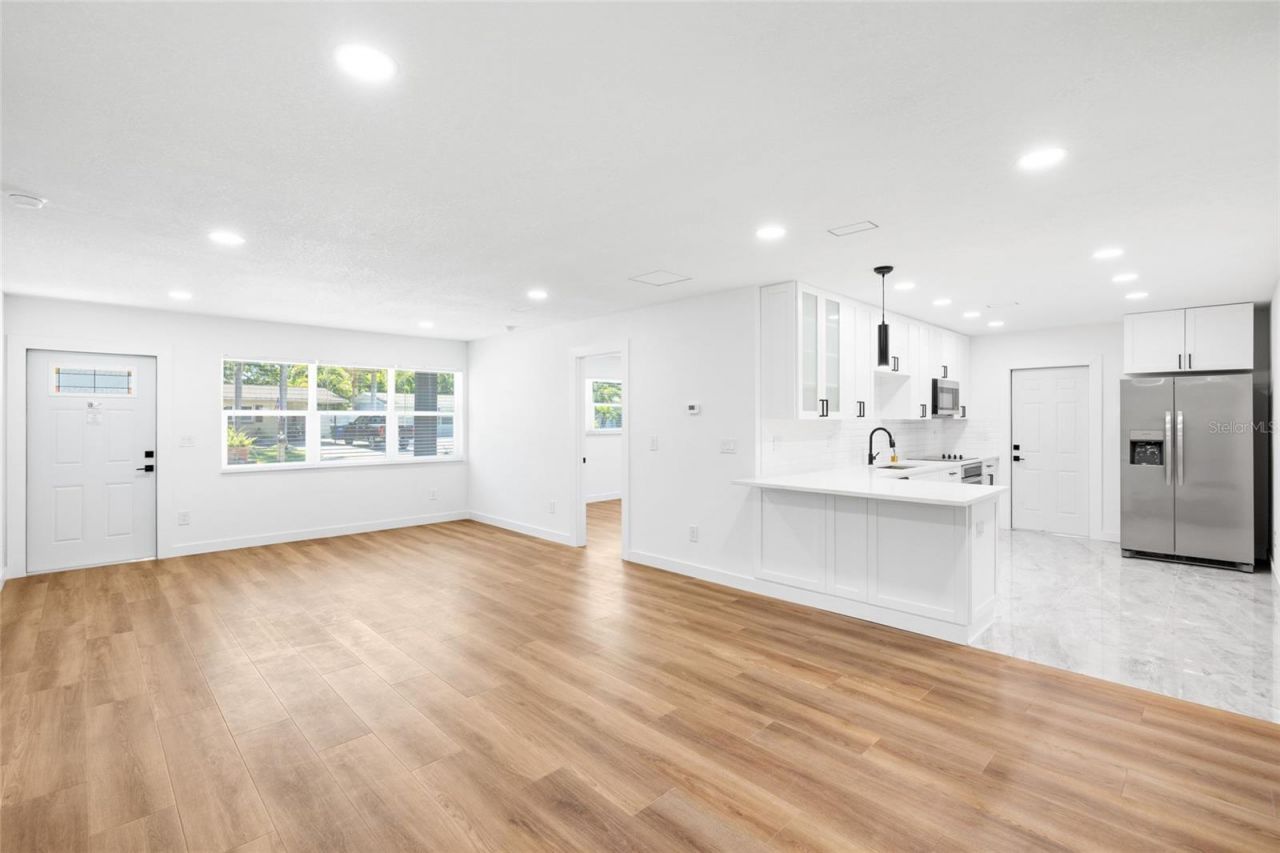 4513 S Hesperides Street, Tampa, FL 33611 Photo