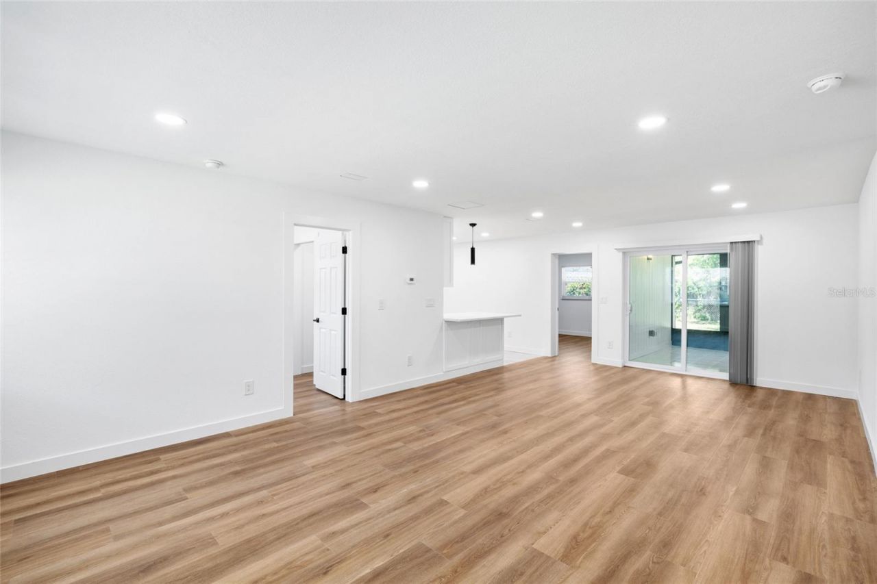 4513 S Hesperides Street, Tampa, FL 33611 Photo