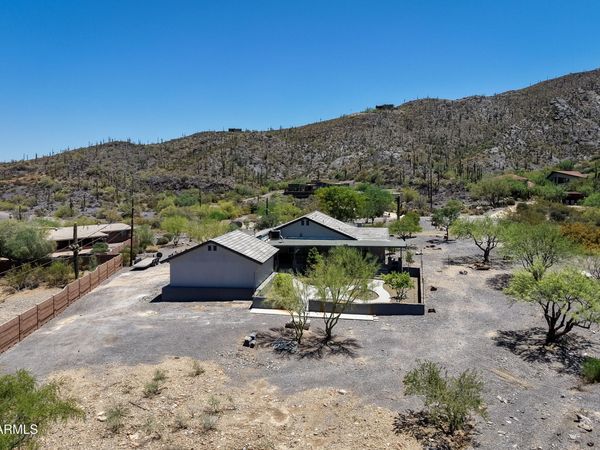 6056 E DOLOMORA Place, Cave Creek, AZ 85331