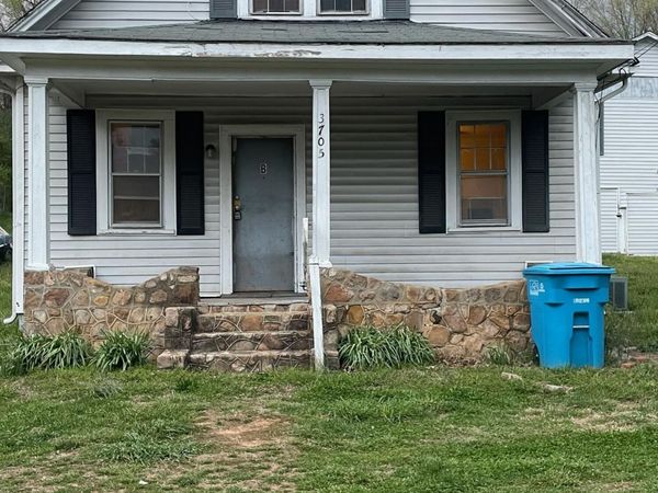3705 Salem Turnpike NW, Roanoke, VA 24017